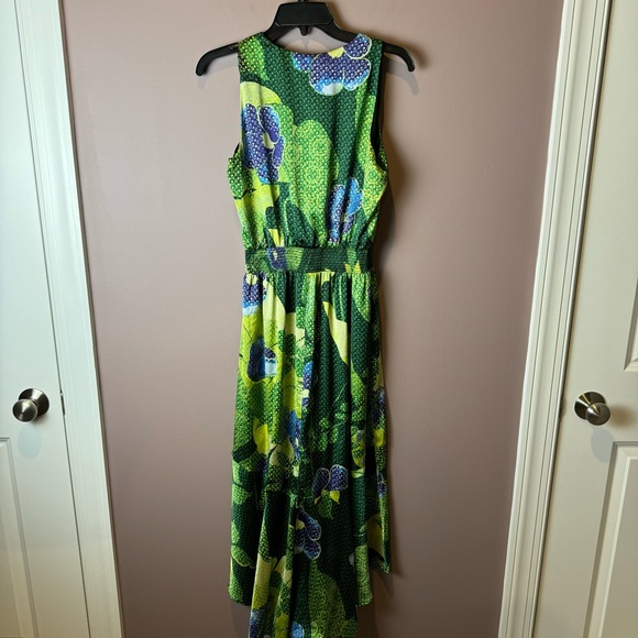WHBM Tropical Floral Green Sleeveless Halter Maxi Dress 2 - Picture 7 of 12